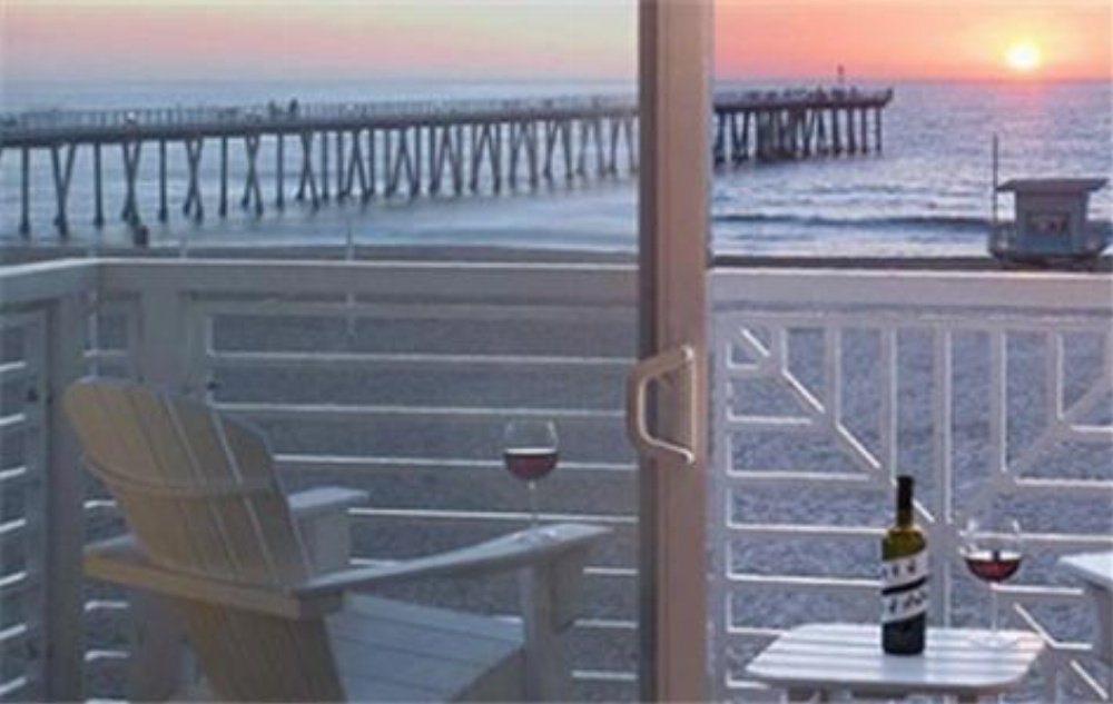 The Beach House at Hermosa Image 19
